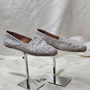 Calvin Klein Women's Popular Espadrille Size 8.5 CK logo Ivory
